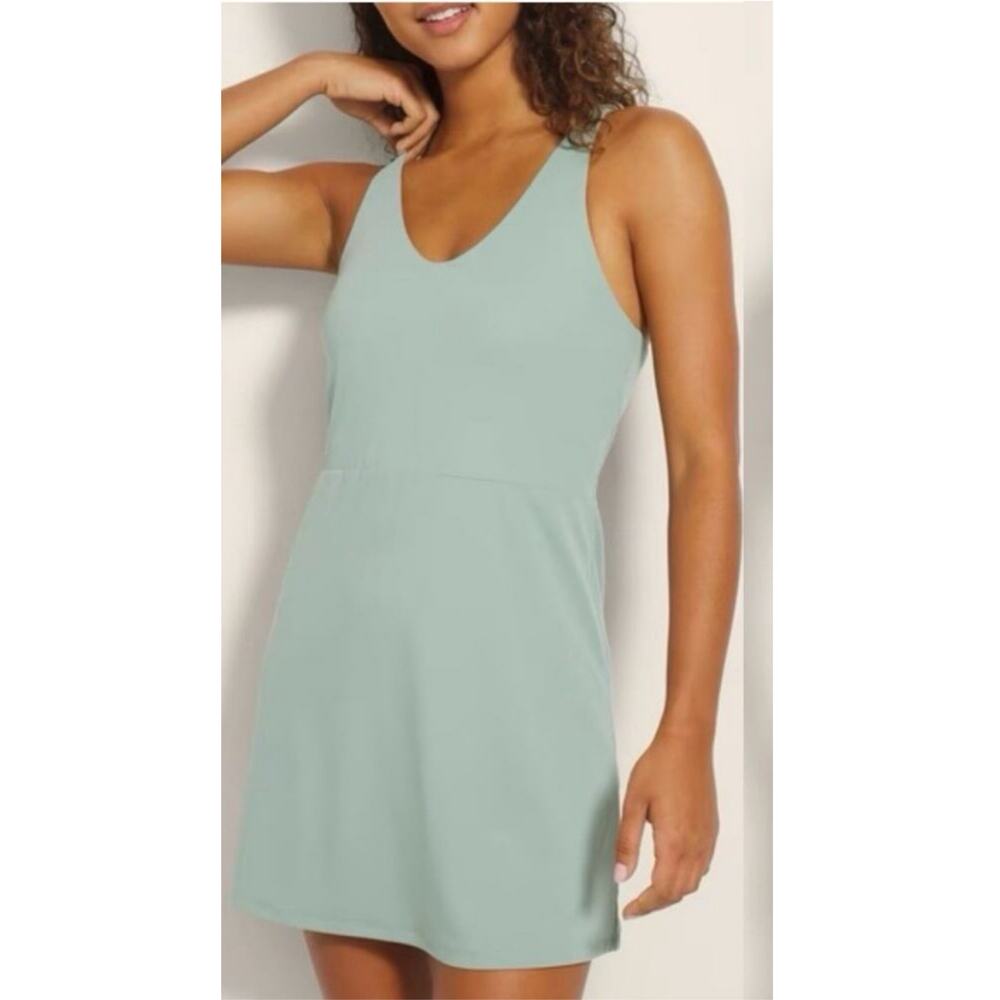 Soma V neck sport Mini dress 24/7 athletic Sage green Sz Large Racer Back Skort
